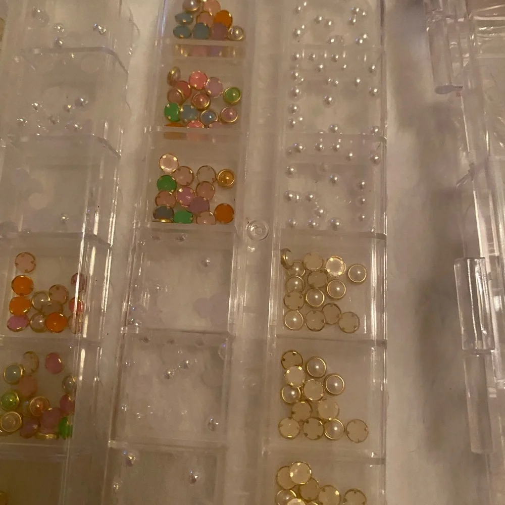 Nail Art Kit with Pink Clipper & fake nails - Picture 5 of 7